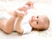 Чем полезные и не полезные одноразовые подгузники для новорожденных?