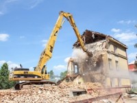Демонтаж в Липецке: эффективные решения для безопасного сноса зданий