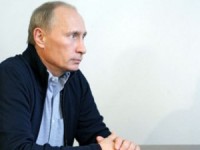 Путин против идеи создания квартир-офисов для участковых