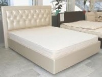 Популярность современных кроватей с мягкой обивкой