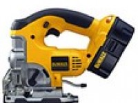 Лобзик аккумуляторный DeWalt DC330KВ