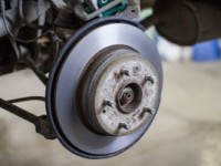 Проточка тормозных дисков для безопасности на дороге