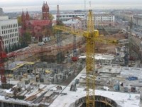 Ради дорог Москва уменьшает строительство бесплатного жилья