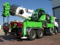 Автокраны против башенных: какая спецтехника лучше
