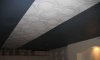 Практика ремонта: оклейка потолка обоями