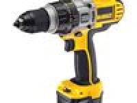 Аккумуляторный шуруповерт (дрель) DeWalt DCD940B2