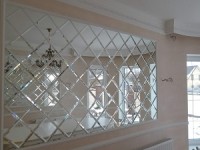 Зеркальное панно - оригинальная идея для дополнения интерьера